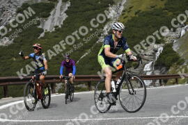 Foto #2824860 | 05-09-2022 10:36 | Passo Dello Stelvio - Waterfall Kehre BICYCLES