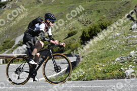 Photo #2082633 | 04-06-2022 09:46 | Passo Dello Stelvio - Waterfall curve BICYCLES