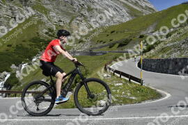 Photo #3686412 | 31-07-2023 11:11 | Passo Dello Stelvio - Waterfall curve BICYCLES