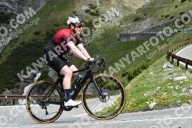 Photo #2131393 | 16-06-2022 10:55 | Passo Dello Stelvio - Waterfall curve BICYCLES