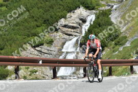 Photo #2431402 | 29-07-2022 11:06 | Passo Dello Stelvio - Waterfall curve BICYCLES
