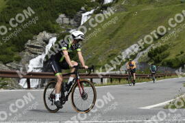 Photo #3618091 | 29-07-2023 10:12 | Passo Dello Stelvio - Waterfall curve BICYCLES
