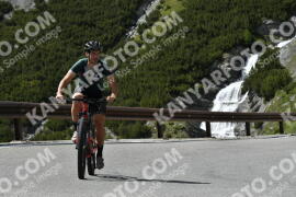 Photo #3214733 | 24-06-2023 15:39 | Passo Dello Stelvio - Waterfall curve BICYCLES