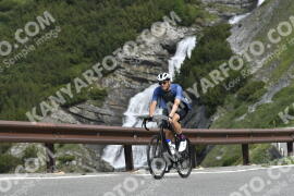 Photo #3281635 | 29-06-2023 10:19 | Passo Dello Stelvio - Waterfall curve BICYCLES