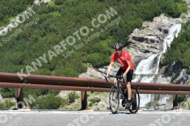 Photo #2352985 | 19-07-2022 11:27 | Passo Dello Stelvio - Waterfall curve BICYCLES