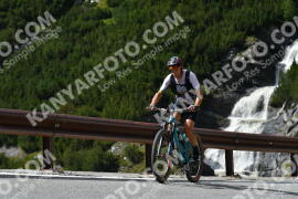 Photo #3940747 | 18-08-2023 15:28 | Passo Dello Stelvio - Waterfall curve BICYCLES