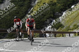 Photo #2815147 | 04-09-2022 16:14 | Passo Dello Stelvio - Waterfall curve BICYCLES