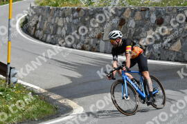 Photo #2248979 | 07-07-2022 11:21 | Passo Dello Stelvio - Waterfall curve BICYCLES