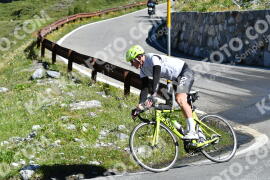 Photo #2266318 | 09-07-2022 10:00 | Passo Dello Stelvio - Waterfall curve BICYCLES