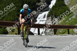 Foto #2220210 | 02-07-2022 15:02 | Passo Dello Stelvio - Waterfall Kehre BICYCLES
