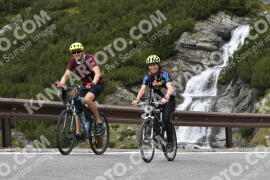 Photo #2854569 | 11-09-2022 12:53 | Passo Dello Stelvio - Waterfall curve BICYCLES