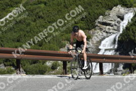 Photo #3540861 | 20-07-2023 10:23 | Passo Dello Stelvio - Waterfall curve BICYCLES