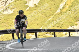 Photo #2766579 | 28-08-2022 09:42 | Passo Dello Stelvio - Waterfall curve BICYCLES