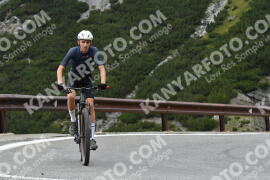 Photo #2683467 | 17-08-2022 13:21 | Passo Dello Stelvio - Waterfall curve BICYCLES