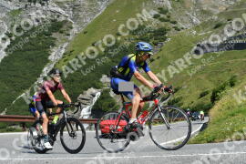 Photo #2381247 | 24-07-2022 10:16 | Passo Dello Stelvio - Waterfall curve BICYCLES
