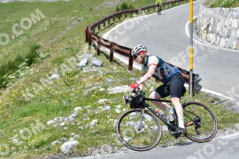 Photo #2356208 | 19-07-2022 13:57 | Passo Dello Stelvio - Waterfall curve BICYCLES
