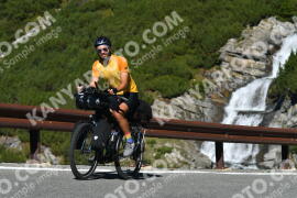 Photo #4305375 | 26-09-2023 10:48 | Passo Dello Stelvio - Waterfall curve BICYCLES