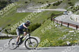 Photo #3132198 | 17-06-2023 16:25 | Passo Dello Stelvio - Waterfall curve BICYCLES