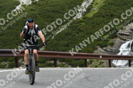 Photo #2178858 | 24-06-2022 10:32 | Passo Dello Stelvio - Waterfall curve BICYCLES