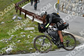 Photo #2464250 | 31-07-2022 15:37 | Passo Dello Stelvio - Waterfall curve BICYCLES