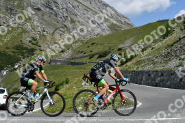 Photo #2363384 | 21-07-2022 10:59 | Passo Dello Stelvio - Waterfall curve BICYCLES
