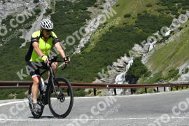 Photo #2352728 | 19-07-2022 10:54 | Passo Dello Stelvio - Waterfall curve BICYCLES