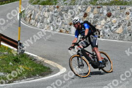 Photo #2137927 | 17-06-2022 13:45 | Passo Dello Stelvio - Waterfall curve BICYCLES
