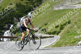 Photo #2309575 | 15-07-2022 15:03 | Passo Dello Stelvio - Waterfall curve BICYCLES
