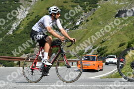 Photo #2381293 | 24-07-2022 10:19 | Passo Dello Stelvio - Waterfall curve BICYCLES