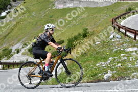 Foto #2488611 | 02-08-2022 14:07 | Passo Dello Stelvio - Waterfall Kehre BICYCLES
