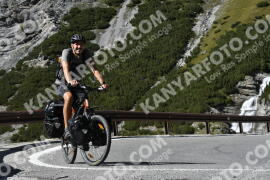 Photo #2868738 | 12-09-2022 13:47 | Passo Dello Stelvio - Waterfall curve BICYCLES