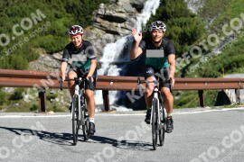 Photo #2183373 | 25-06-2022 09:19 | Passo Dello Stelvio - Waterfall curve BICYCLES