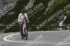 Photo #3734392 | 06-08-2023 10:20 | Passo Dello Stelvio - Waterfall curve BICYCLES