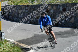 Photo #2253112 | 08-07-2022 10:09 | Passo Dello Stelvio - Waterfall curve BICYCLES