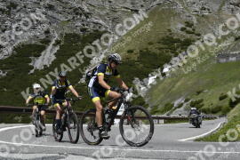 Photo #2109563 | 08-06-2022 11:52 | Passo Dello Stelvio - Waterfall curve BICYCLES