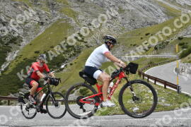 Photo #2769010 | 28-08-2022 12:00 | Passo Dello Stelvio - Waterfall curve BICYCLES