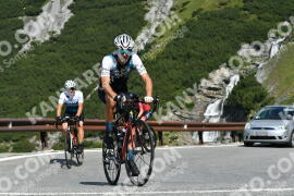 Photo #2381326 | 24-07-2022 10:20 | Passo Dello Stelvio - Waterfall curve BICYCLES