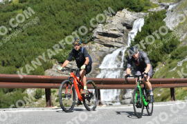 Photo #2543204 | 08-08-2022 10:42 | Passo Dello Stelvio - Waterfall curve BICYCLES