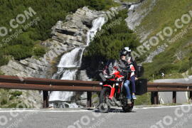 Photo #3852366 | 13-08-2023 10:22 | Passo Dello Stelvio - Waterfall curve