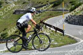 Photo #2412318 | 26-07-2022 10:22 | Passo Dello Stelvio - Waterfall curve BICYCLES