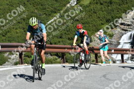 Photo #2184348 | 25-06-2022 09:57 | Passo Dello Stelvio - Waterfall curve BICYCLES