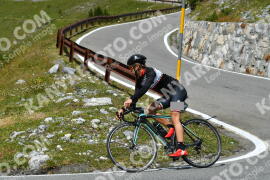 Photo #4025249 | 22-08-2023 13:44 | Passo Dello Stelvio - Waterfall curve BICYCLES