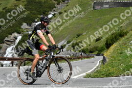 Photo #2176381 | 23-06-2022 11:27 | Passo Dello Stelvio - Waterfall curve BICYCLES