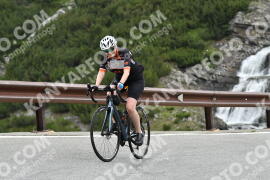 Photo #2179486 | 24-06-2022 12:21 | Passo Dello Stelvio - Waterfall curve BICYCLES