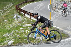 Photo #2308781 | 15-07-2022 13:14 | Passo Dello Stelvio - Waterfall curve BICYCLES