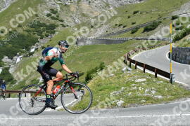 Photo #2352925 | 19-07-2022 11:24 | Passo Dello Stelvio - Waterfall curve BICYCLES