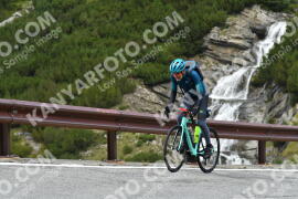 Photo #4083414 | 26-08-2023 10:35 | Passo Dello Stelvio - Waterfall curve BICYCLES