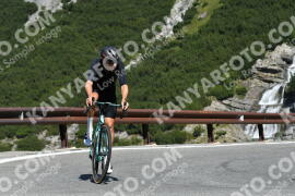 Photo #2368712 | 22-07-2022 10:36 | Passo Dello Stelvio - Waterfall curve BICYCLES