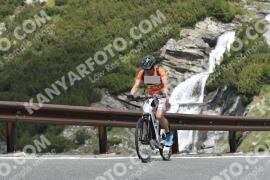 Photo #3283093 | 29-06-2023 11:23 | Passo Dello Stelvio - Waterfall curve BICYCLES