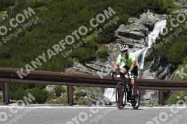Photo #3542191 | 20-07-2023 12:12 | Passo Dello Stelvio - Waterfall curve BICYCLES